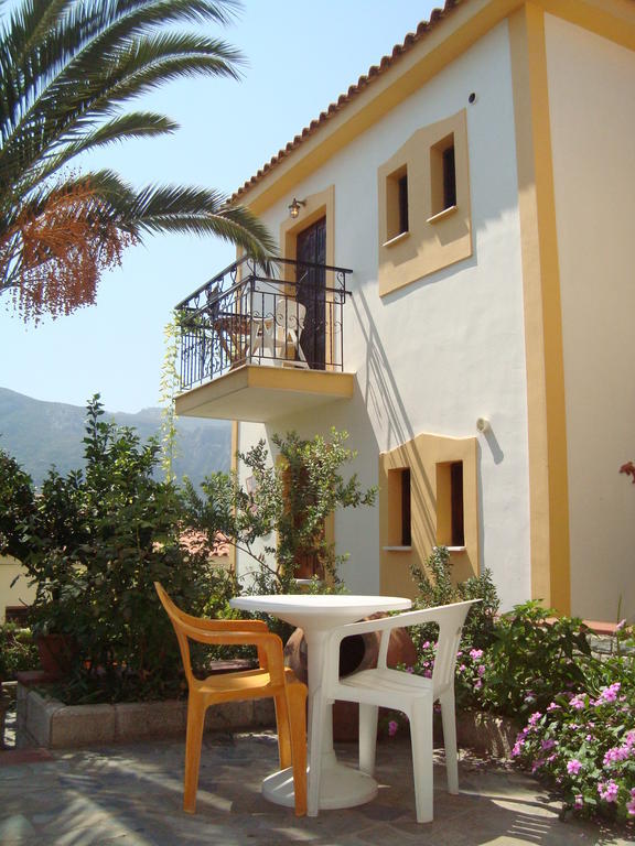 Green Hill Studios & Apartments Kokkari Exterior photo